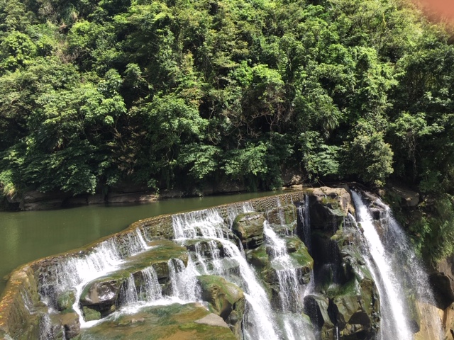 台湾のナイアガラ十分瀑布